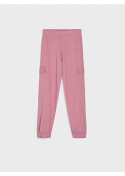 Sinsay - Spodnie dresowe - różowy ze sklepu Sinsay w kategorii Spodnie dziewczęce - zdjęcie 162042963