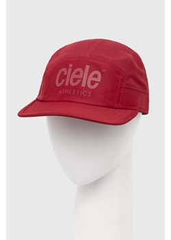 Ciele Athletics czapka z daszkiem kolor bordowy z nadrukiem ze sklepu PRM w kategorii Czapki z daszkiem damskie - zdjęcie 162053774