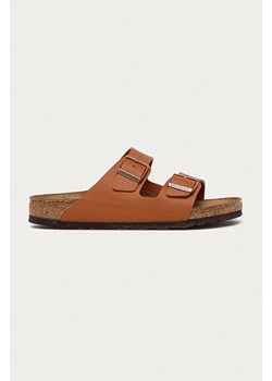 Birkenstock klapki Arizona męskie kolor brązowy ze sklepu PRM w kategorii Klapki męskie - zdjęcie 162068801