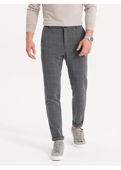 Spodnie męskie z gumką w pasie w delikatną kratę - szare V2 OM-PACP-0120 ze sklepu ombre w kategorii Spodnie męskie - zdjęcie 162078102