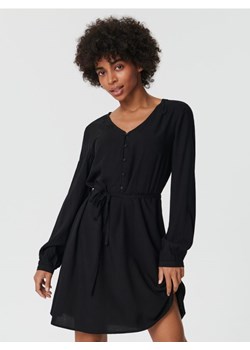 Sinsay - Sukienka mini z paskiem - czarny ze sklepu Sinsay w kategorii Sukienki - zdjęcie 162088071