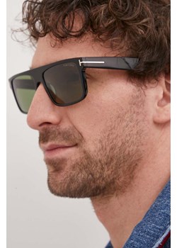 Tom Ford okulary przeciwsłoneczne męskie kolor czarny ze sklepu PRM w kategorii Okulary przeciwsłoneczne męskie - zdjęcie 162095730