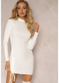 Biała Dopasowana Sukienka z Marszczonym Asymetrycznym Ściągaczem Soelle ze sklepu Renee odzież w kategorii Sukienki - zdjęcie 162098152