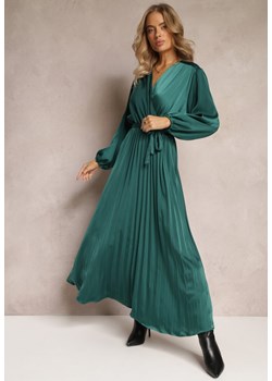 Zielona Maxi Sukienka z Plisowanym Dołem i Kopertowym Dekoltem Basila ze sklepu Renee odzież w kategorii Sukienki - zdjęcie 162268830
