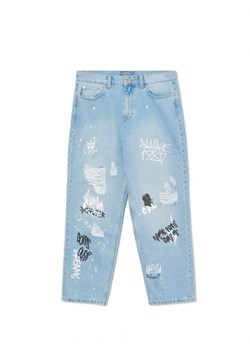 Cropp - Jeansy wide leg z przetarciami - niebieski ze sklepu Cropp w kategorii Jeansy męskie - zdjęcie 162294671