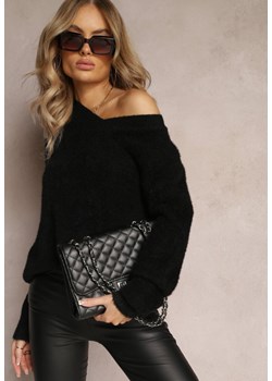 Czarny Sweter z Puchatej Dzianiny z Dekoltem V Phimys ze sklepu Renee odzież w kategorii Swetry damskie - zdjęcie 162305143