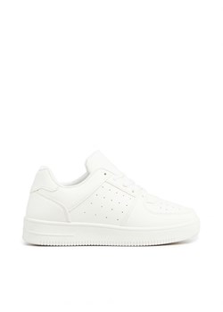 Cropp - Białe sneakersy - biały ze sklepu Cropp w kategorii Buty sportowe damskie - zdjęcie 162318171