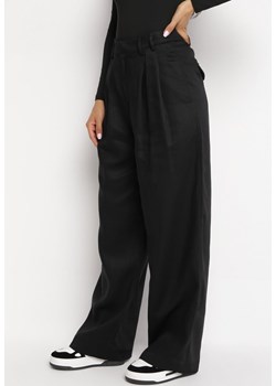 Czarne Szerokie Spodnie z Kieszeniami Zapinane na Haftkę Tuzette ze sklepu Born2be Odzież w kategorii Spodnie damskie - zdjęcie 162346562