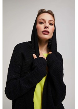 Długi kardigan z kieszeniami czarny ze sklepu Moodo.pl w kategorii Swetry damskie - zdjęcie 162354682