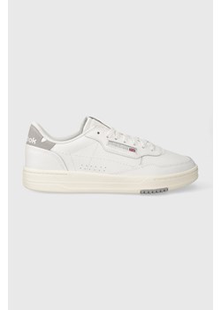Reebok sneakersy skórzane kolor biały ze sklepu PRM w kategorii Buty sportowe męskie - zdjęcie 162390621