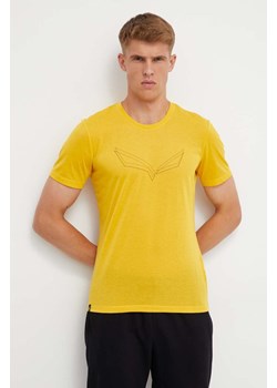 Salewa t-shirt sportowy Pure Eagle Frame Dry kolor żółty z nadrukiem ze sklepu ANSWEAR.com w kategorii T-shirty męskie - zdjęcie 162526630