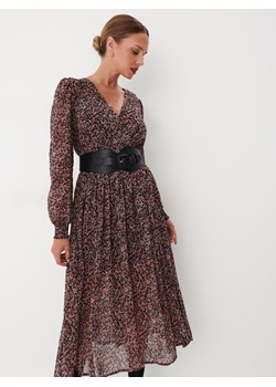 Mohito - Wzorzysta sukienka midi z kopertowym dekoltem - Czarny ze sklepu Mohito w kategorii Sukienki - zdjęcie 162536583