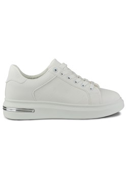 Klasyczne białe buty sportowe damskie ze sklepu ButyModne.pl w kategorii Buty sportowe damskie - zdjęcie 162546133