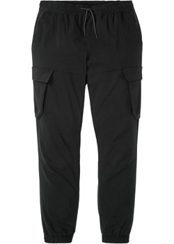 Spodnie bojówki ze stretchem, z gumką w talii i kieszeniami z boku nogawki, Regular Fit Straight ze sklepu bonprix w kategorii Spodnie męskie - zdjęcie 162611382