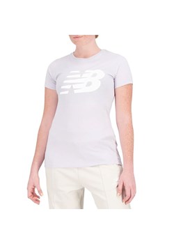 Koszulka New Balance WT03816GRV - fioletowa ze sklepu streetstyle24.pl w kategorii Bluzki damskie - zdjęcie 162632741