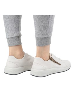 Półbuty damskie sneakersy skórzane 0602W białe ze sklepu butyolivier w kategorii Półbuty damskie - zdjęcie 162732604