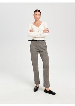 Sinsay - Spodnie z paskiem - brązowy ze sklepu Sinsay w kategorii Spodnie damskie - zdjęcie 162771071