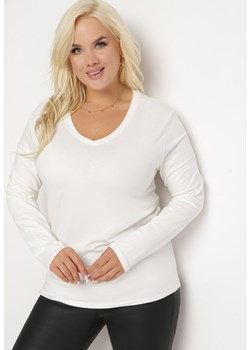Biała Bawełniana Bluzka z Długim Rękawem i Trójkątnym Dekoltem Redsa ze sklepu Born2be Odzież w kategorii Bluzki damskie - zdjęcie 162790414