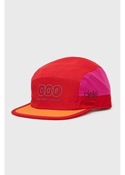 Ciele Athletics czapka z daszkiem ALZCap - EQ CLALZCEQ.RD002 kolor czerwony wzorzysta ze sklepu PRM w kategorii Czapki z daszkiem damskie - zdjęcie 162822051