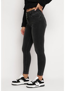 Czarne Jeansy o Dopasowanym Kroju Push Up z Wysokim Stanem Sedobe ze sklepu Born2be Odzież w kategorii Jeansy damskie - zdjęcie 162866592