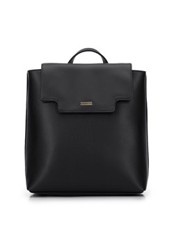 Damski plecak z ekoskóry z wyciętą klapą czarny ze sklepu WITTCHEN w kategorii Plecaki - zdjęcie 162902752