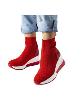 Czerwone sneakersy na koturnie z tkaniny Casgio ze sklepu ButyModne.pl w kategorii Buty sportowe damskie - zdjęcie 162913910