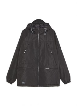 Cropp - Czarna kurtka boxy z kapturem - czarny ze sklepu Cropp w kategorii Kurtki męskie - zdjęcie 162916751