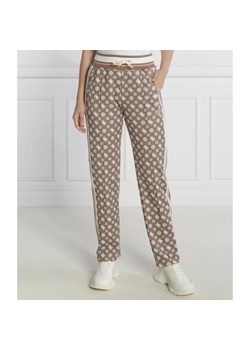 GUESS ACTIVE Spodnie dresowe | Regular Fit ze sklepu Gomez Fashion Store w kategorii Spodnie damskie - zdjęcie 163328362