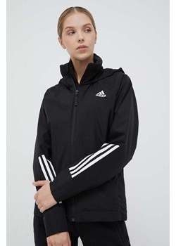 adidas kurtka damska kolor czarny przejściowa ze sklepu ANSWEAR.com w kategorii Kurtki damskie - zdjęcie 163368073