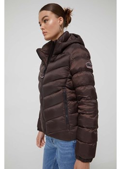 Superdry kurtka damska kolor brązowy zimowa ze sklepu ANSWEAR.com w kategorii Kurtki damskie - zdjęcie 163371661