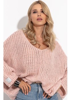 Sweter z wełną w kolorze pudrowym F1256, Kolor róż pudrowy, Rozmiar XS/S, Fobya ze sklepu Primodo w kategorii Swetry damskie - zdjęcie 163463860