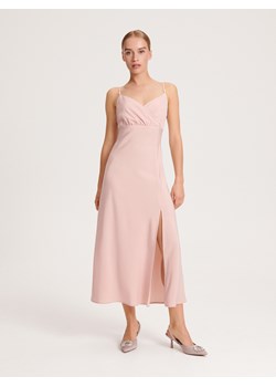 Reserved - Sukienka midi - pastelowy róż ze sklepu Reserved w kategorii Sukienki - zdjęcie 163472211