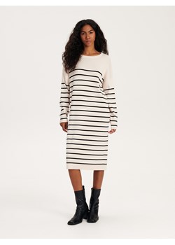 Reserved - Dzianinowa sukienka midi - kremowy ze sklepu Reserved w kategorii Sukienki - zdjęcie 163482134