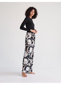 Reserved - Dwuczęściowa piżama z wiskozy - czarny ze sklepu Reserved w kategorii Piżamy damskie - zdjęcie 163483243