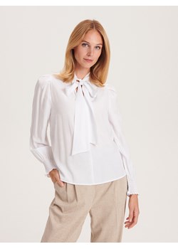 Reserved - Bluzka z wiązaniem - biały ze sklepu Reserved w kategorii Bluzki damskie - zdjęcie 163484602
