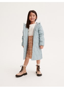 Reserved - Długi pikowany płaszcz - jasnozielony ze sklepu Reserved w kategorii Płaszcze dziewczęce - zdjęcie 163485432