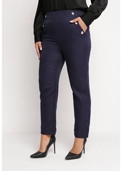 Granatowe Klasyczne Spodnie z Wysoką Talią Ozdobioną Nitami Palmika ze sklepu Born2be Odzież w kategorii Spodnie damskie - zdjęcie 163488702