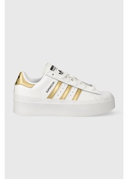 adidas Originals sneakersy skórzane Superstar Bonega IF7583 kolor biały ze sklepu PRM w kategorii Buty sportowe damskie - zdjęcie 163528514