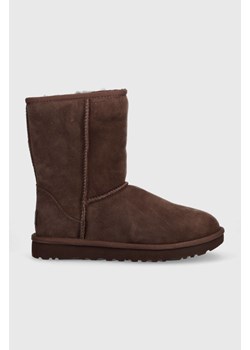 UGG śniegowce zamszowe Classic Short II kolor brązowy 1016223.BCDR ze sklepu PRM w kategorii Śniegowce damskie - zdjęcie 163571600