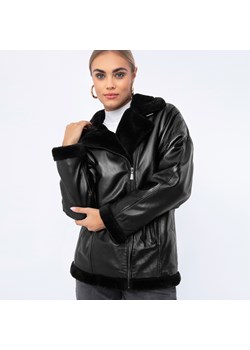 Damska kurtka skórzana oversizowa ze sztucznym futerkiem czarna ze sklepu WITTCHEN w kategorii Kurtki damskie - zdjęcie 163573713