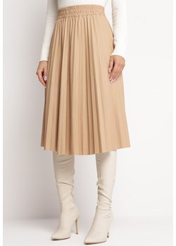 Beżowa Spódnica Plisowana Midi z Imitacji Skóry Narotte ze sklepu Born2be Odzież w kategorii Spódnice - zdjęcie 163592012