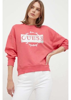 Guess bluza damska kolor różowy z nadrukiem ze sklepu ANSWEAR.com w kategorii Bluzy damskie - zdjęcie 163601444