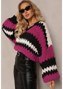 Fuksjowy Oversize Sweter z Trójkątnym Dekoltem z Ozdobnej Dzianiny Klinerda ze sklepu Renee odzież w kategorii Swetry damskie - zdjęcie 163639020