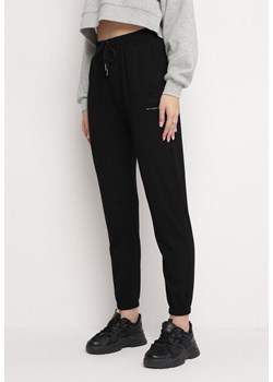 Czarne Bawełniane Spodnie Dresowe z Gumką w Pasie i Troczkiem Furenda ze sklepu Born2be Odzież w kategorii Spodnie damskie - zdjęcie 163646120