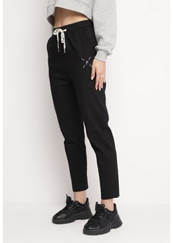 Czarne Spodnie Dresowe z Gumką w Pasie Reinhines ze sklepu Born2be Odzież w kategorii Spodnie damskie - zdjęcie 163646313