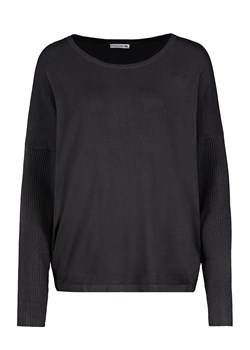 Stitch &amp; Soul Sweter w kolorze czarnym ze sklepu Limango Polska w kategorii Swetry damskie - zdjęcie 163733520