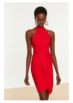 trendyol Sukienka w kolorze czerwonym ze sklepu Limango Polska w kategorii Sukienki - zdjęcie 163757150