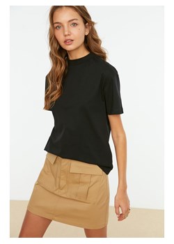 trendyol Koszulka w kolorze czarnym ze sklepu Limango Polska w kategorii Bluzki damskie - zdjęcie 163757233