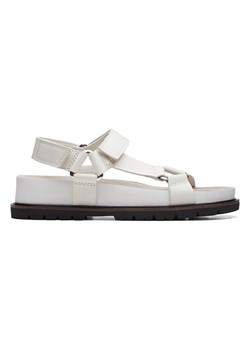 Clarks Skórzane sandały w kolorze białym ze sklepu Limango Polska w kategorii Sandały damskie - zdjęcie 163787081