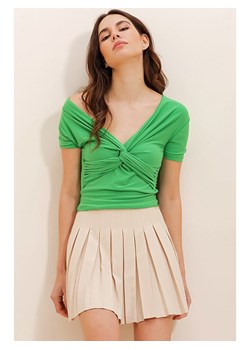 Defile Koszulka w kolorze zielonym ze sklepu Limango Polska w kategorii Bluzki damskie - zdjęcie 163791862
